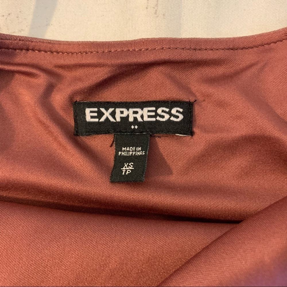 Express Dress - Picture 3 of 4